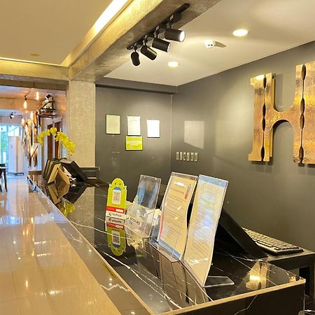 Hotel Halo Angeles City エクステリア 写真