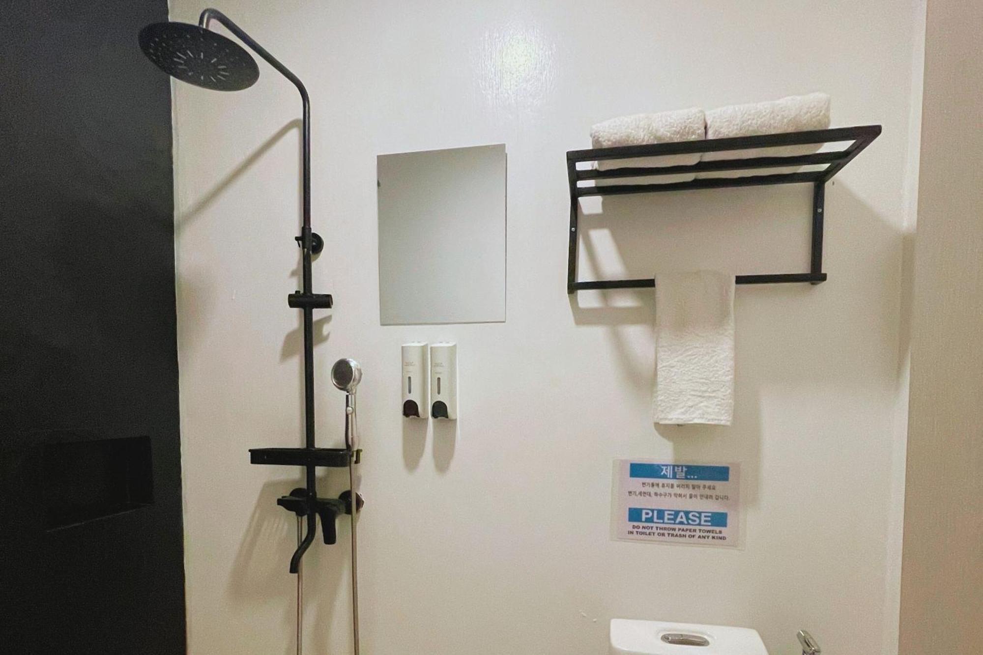Hotel Halo Angeles City 部屋 写真